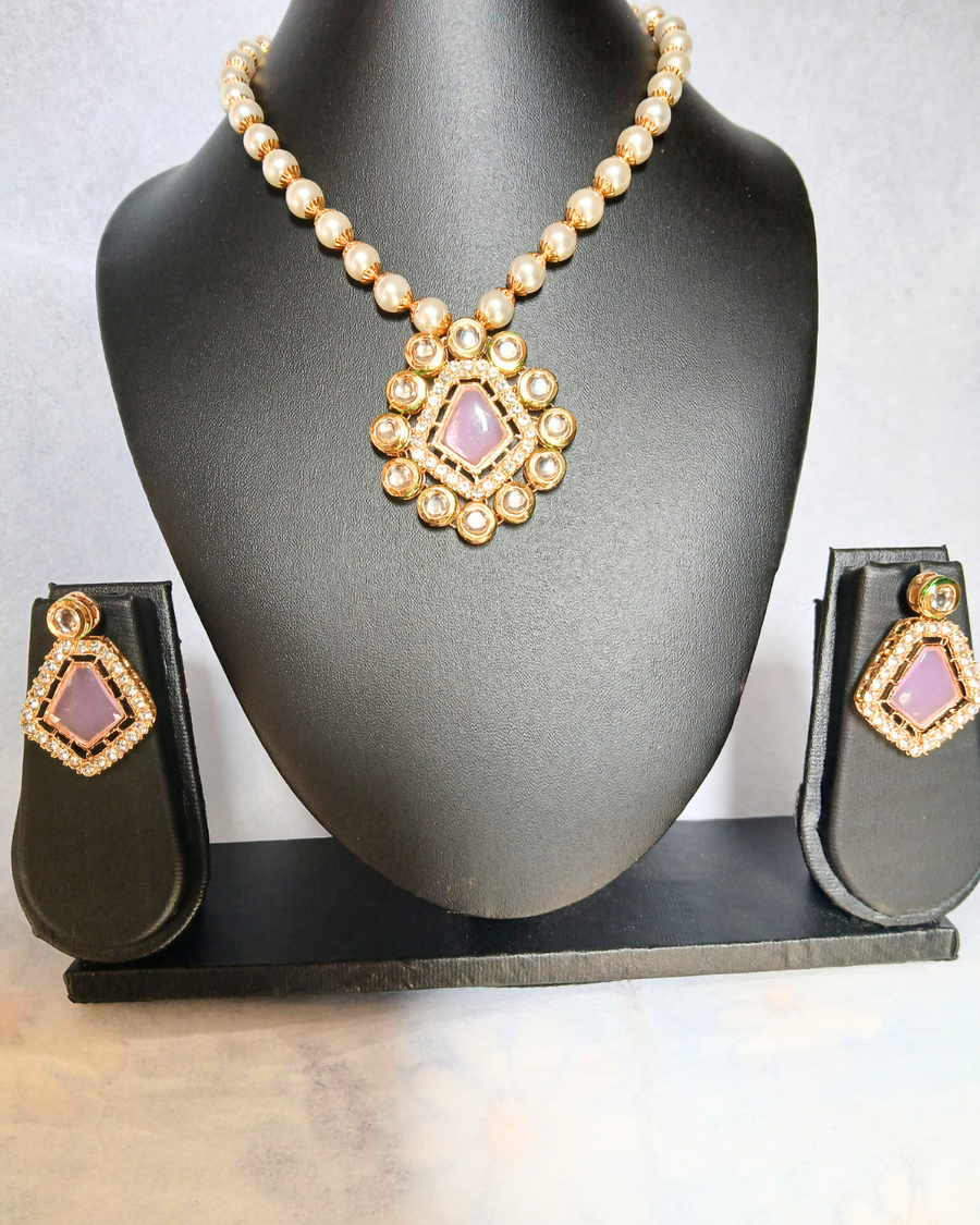 Kundan Necklace
